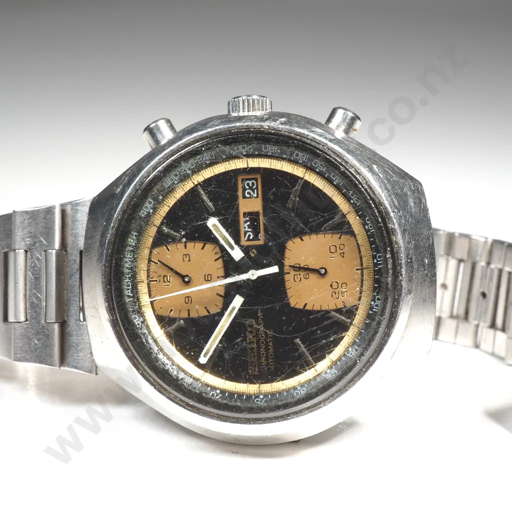 Vintage Seiko Chronograph Wristwatch Image 1++