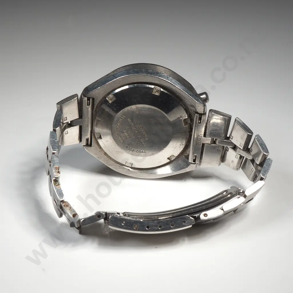 Vintage Seiko Chronograph Wristwatch Image 1++