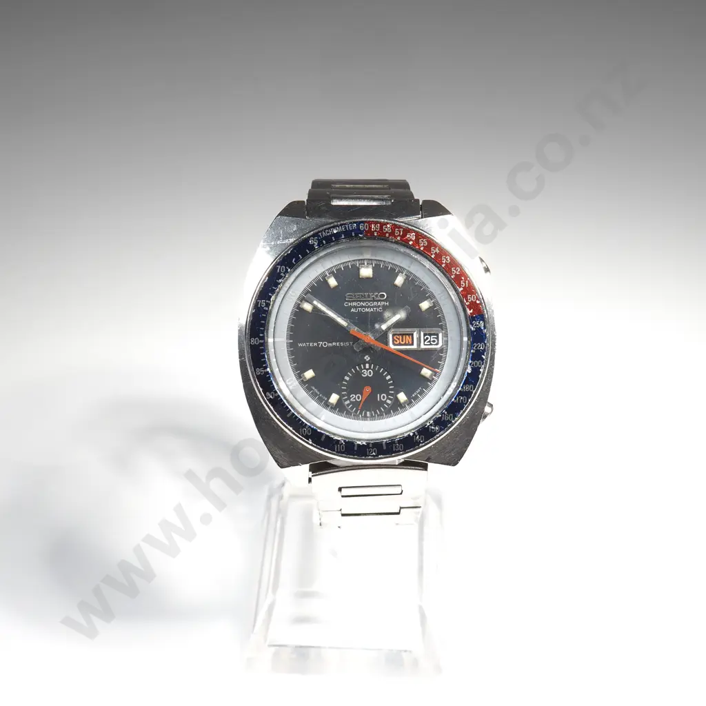 Vintage Seiko Automatic Chronograph Wristwatch w Box & Papers Image 1++