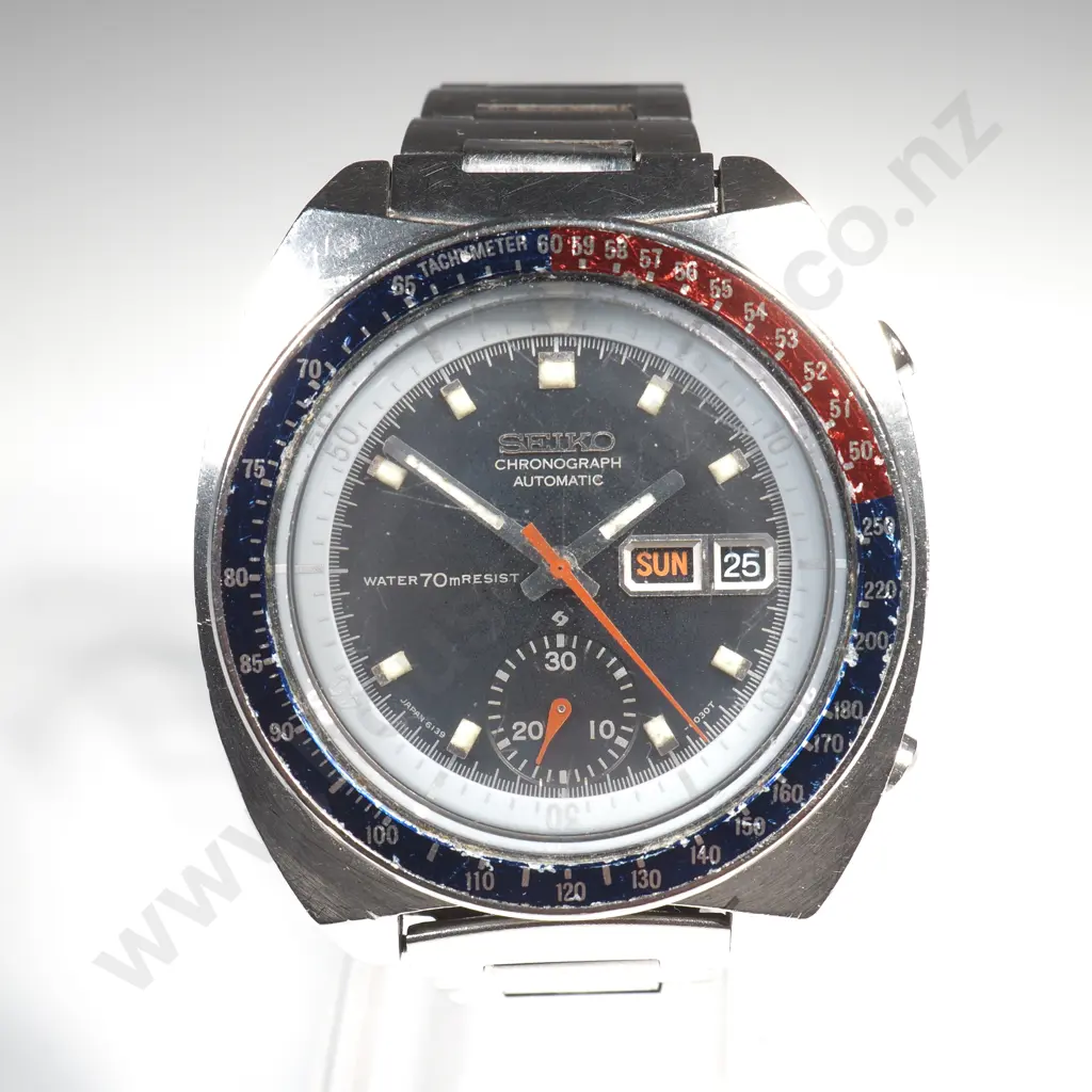 Vintage Seiko Automatic Chronograph Wristwatch w Box & Papers Image 1++