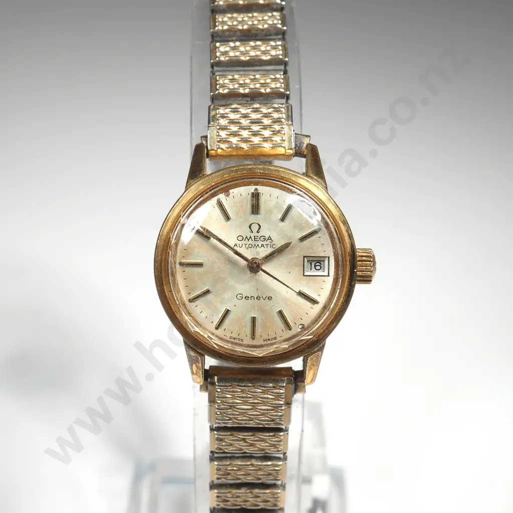 Vintage Ladies Omega Wristwatch on Flex Strap Image 1++