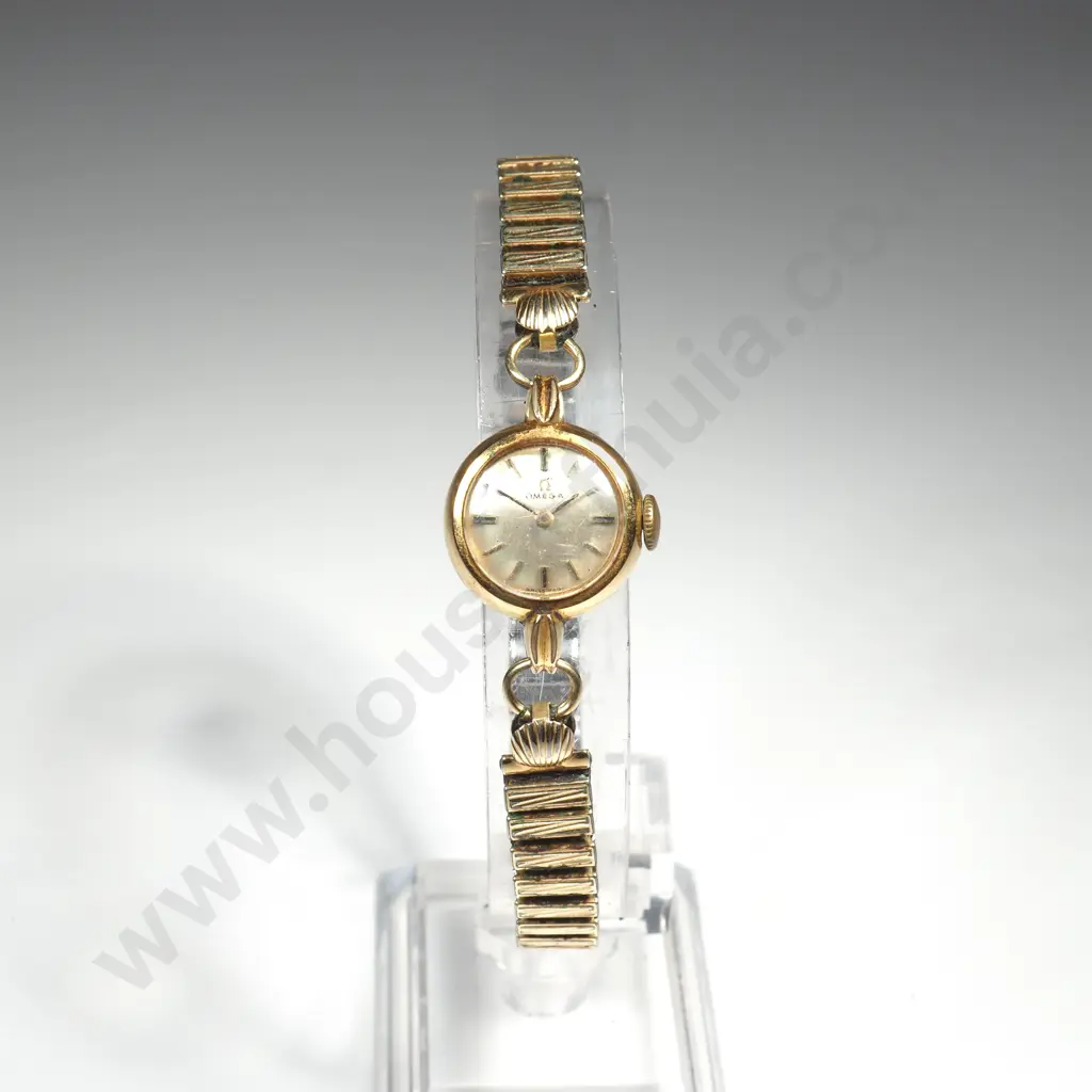 Vintage Omega Ladies Wrist Watch AF Image 1++