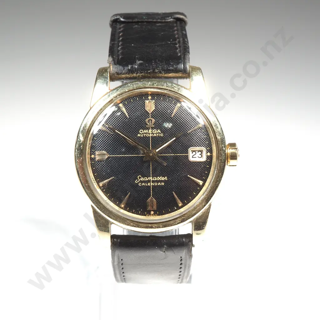 Omega Seamaster Calendar Gold Capped Ref 2849, Cal 503, with RARE Black Guilloche Textured Dial Image 1++
