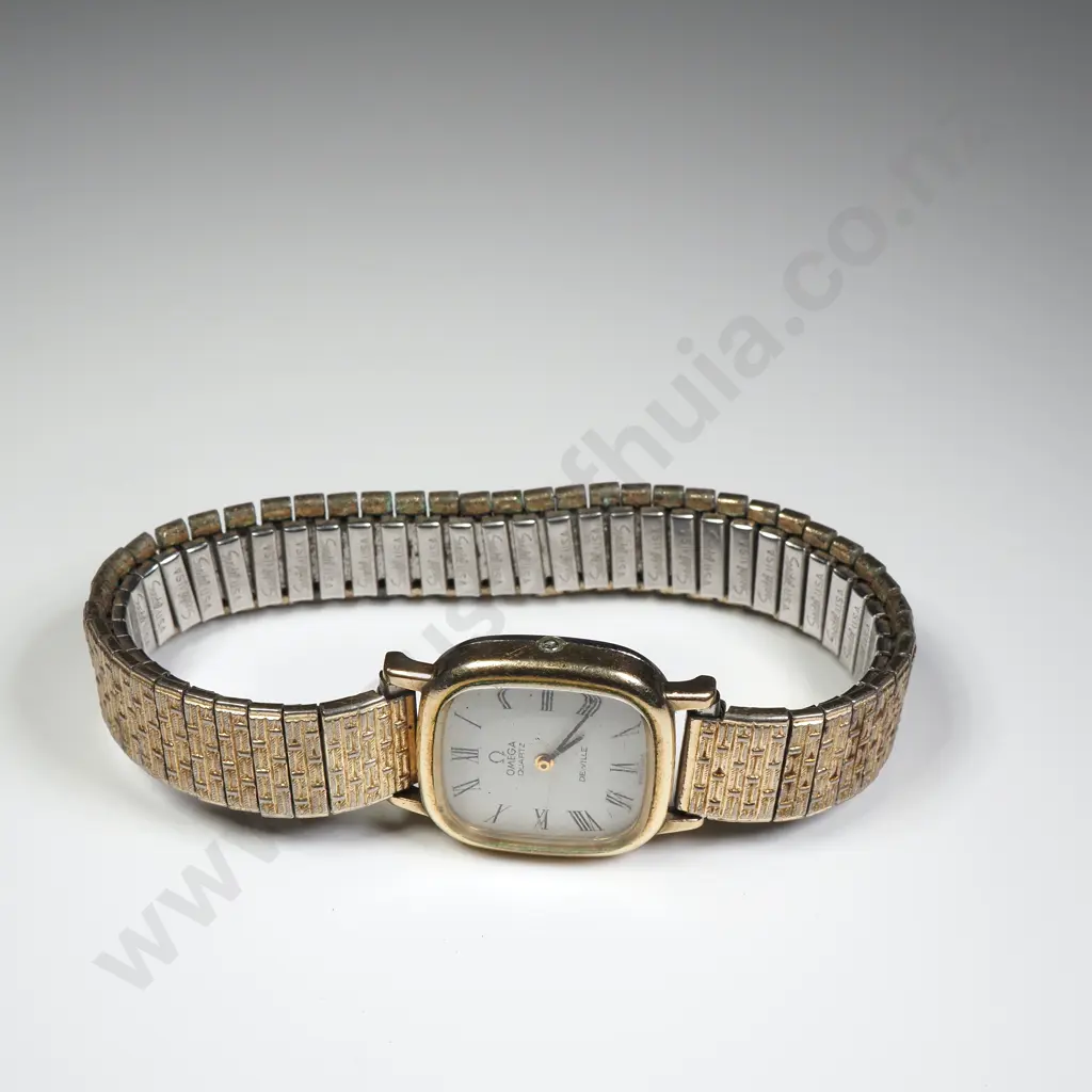 Vintage Omega Quartz Gents Wrist Watch Image 1++