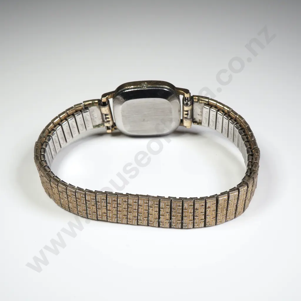Vintage Omega Quartz Gents Wrist Watch Image 1++