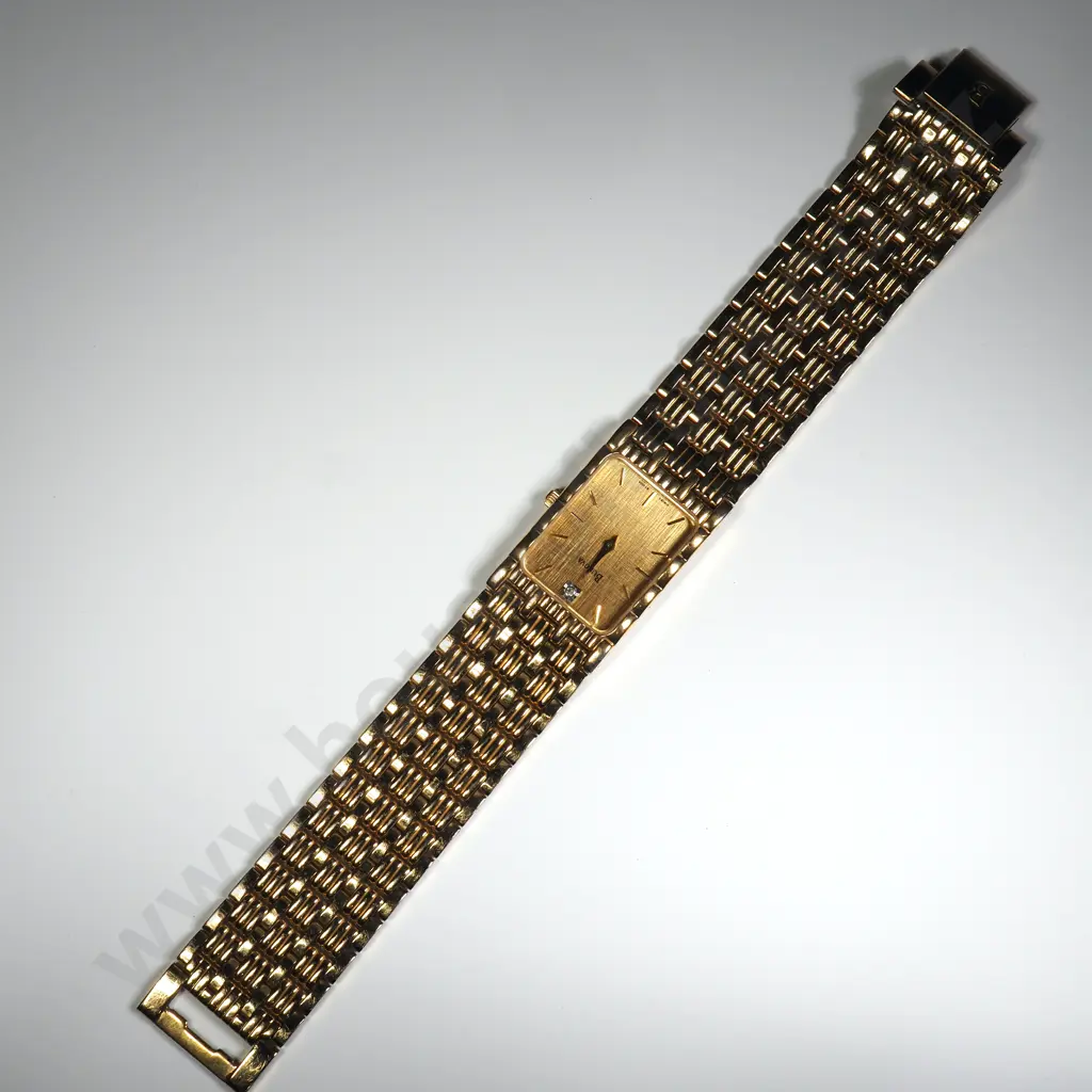 Vintage Bulova Quartz Gents G/P Wristwatch Image 1++