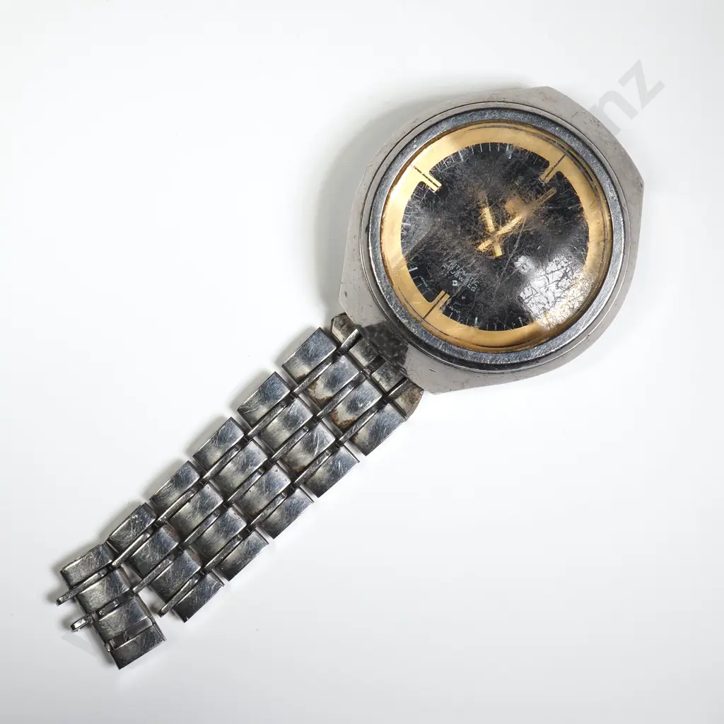 Vintage Seiko 5 Automatic Wristwatch Image 1++