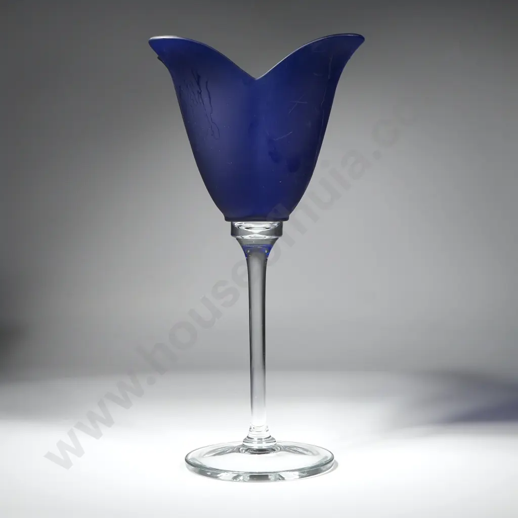 'Blue Tulip'  Handmade 'JM' (Jalallinen Maljakko) Portugal Glass Candleholder Image 1++