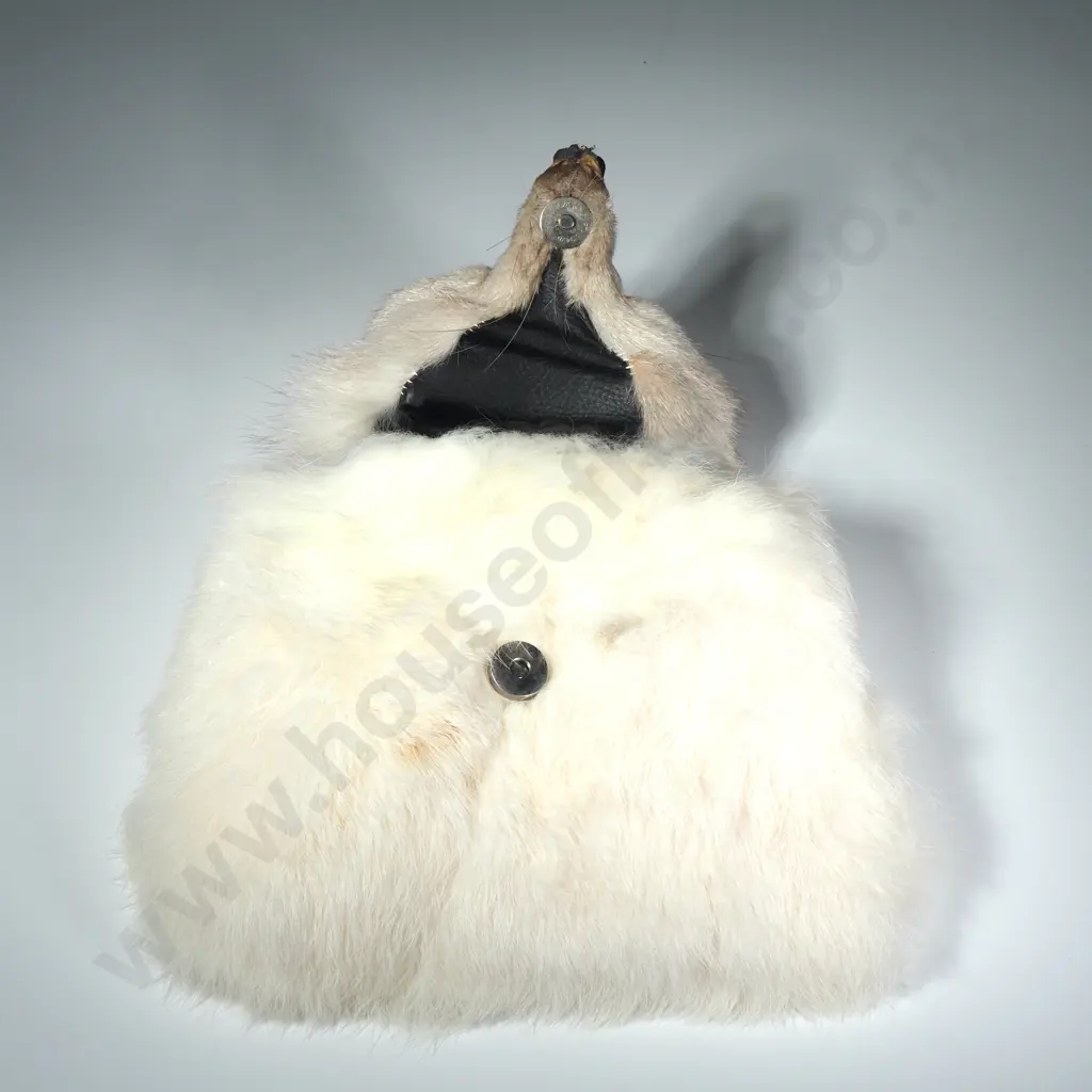 Arctic  Fox Purse Image 1++
