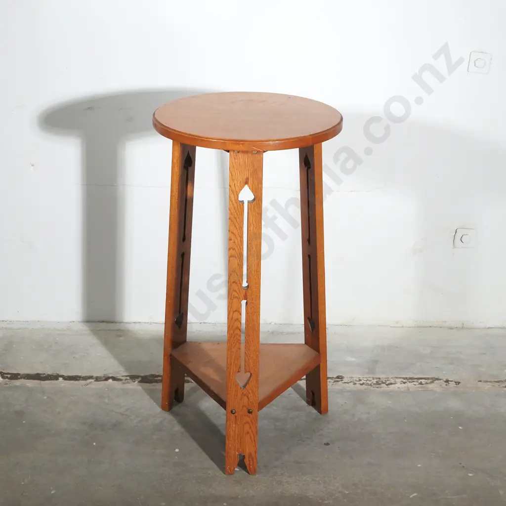 Oak Arts & Crafts Small Lamp Table w  Spade Cut Outs to Wide Plank  Legs &  a Lower Triangular Shelf Image 1++