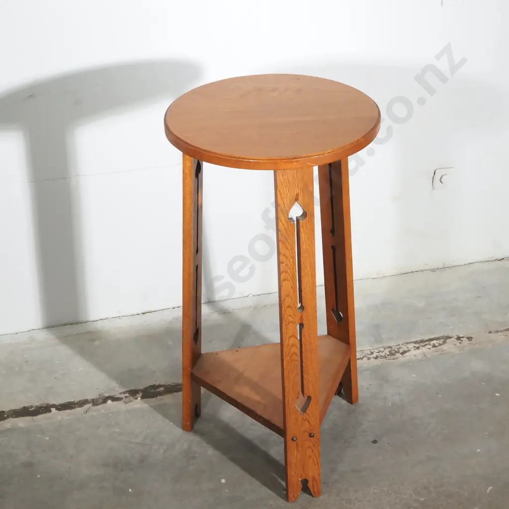 Oak Arts & Crafts Small Lamp Table w  Spade Cut Outs to Wide Plank  Legs &  a Lower Triangular Shelf Image 1++