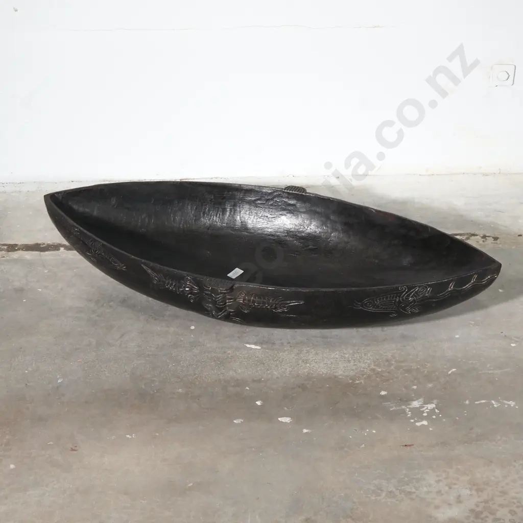 Papua New Guinea (Tami Island) Wooden Hand Carved Ceremonial Bowl Carved from a Single Piece of Wood Image 1++