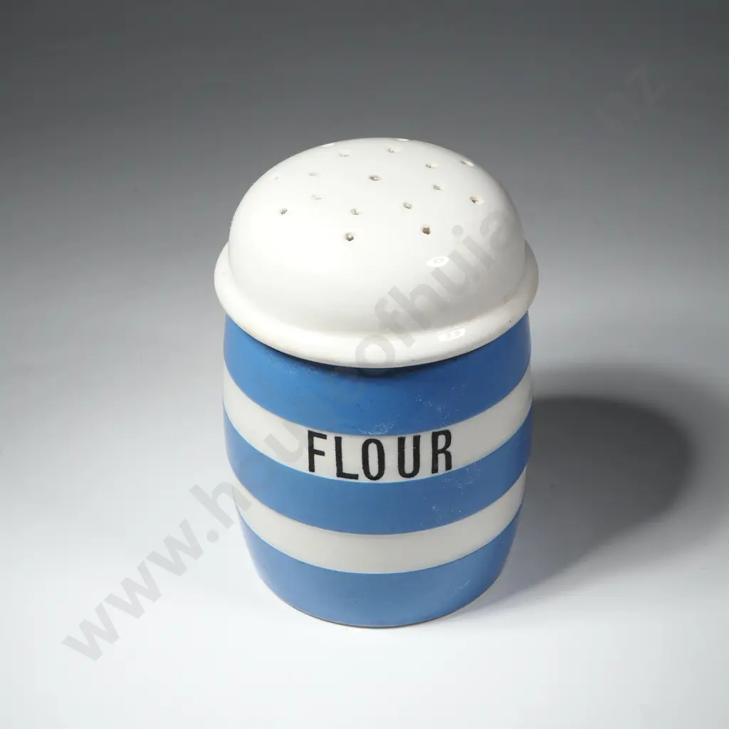 A Vintage T.G. Green  Cornishware Flour shaker/sifter with the Green Shield Mark Image 1++