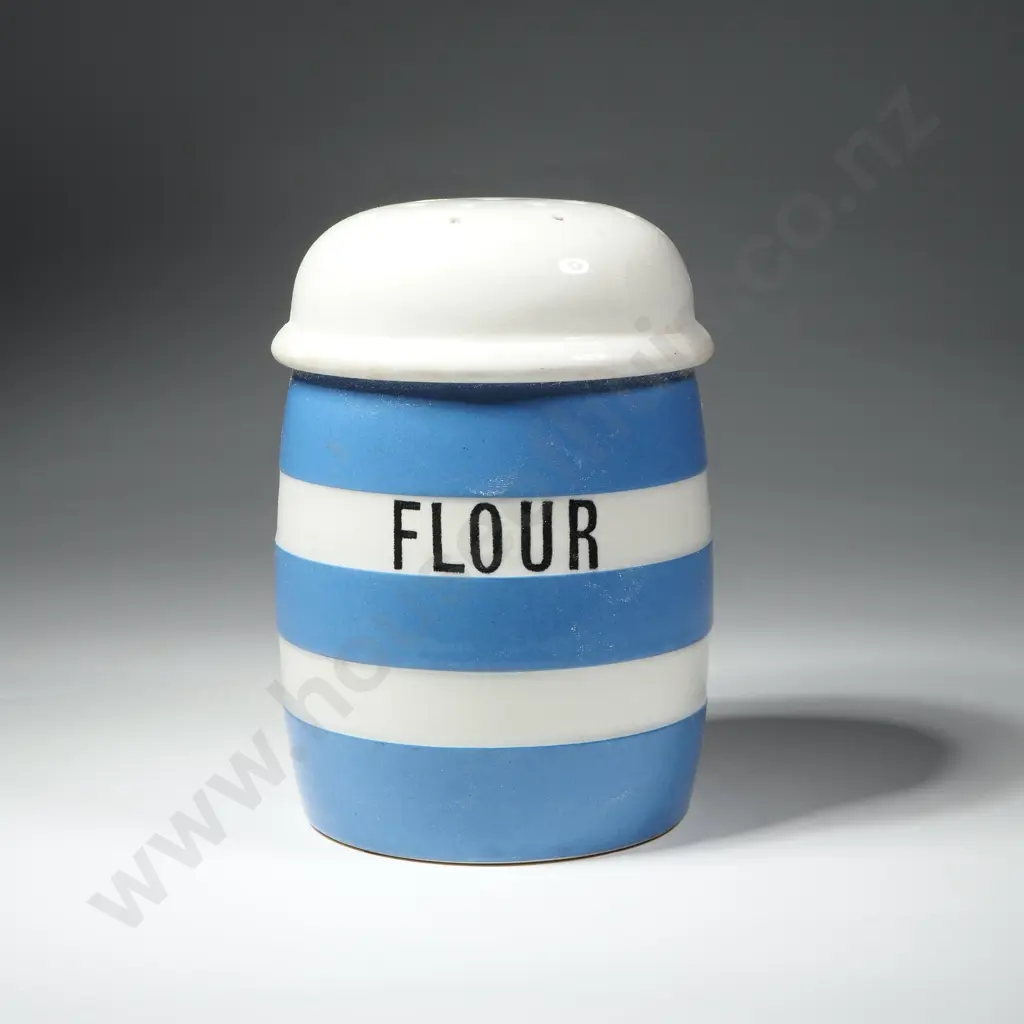 A Vintage T.G. Green  Cornishware Flour shaker/sifter with the Green Shield Mark Image 1++