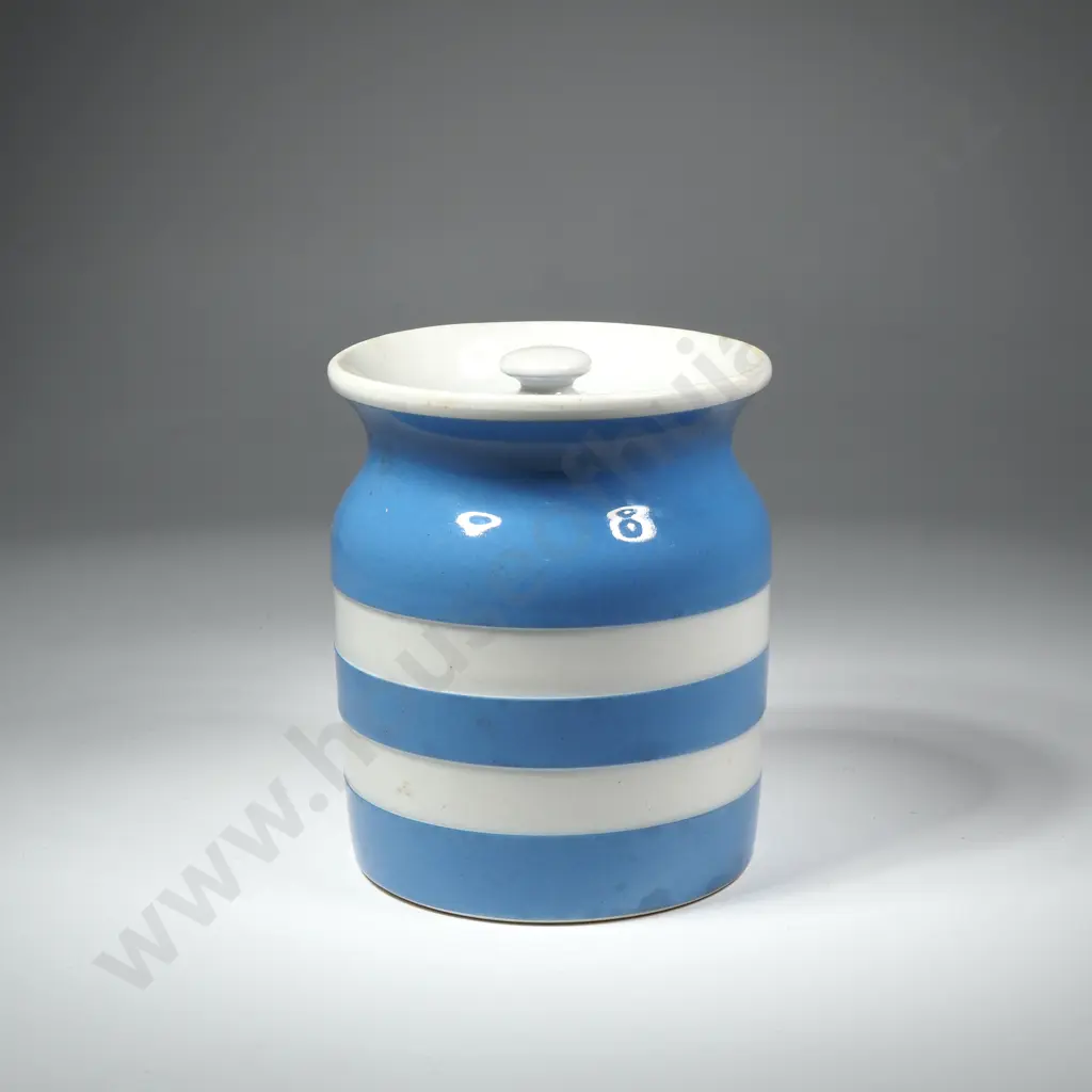 A Vintage T.G. Green Cornishware  Lidded Jar with the Green Shield Mark Image 1++