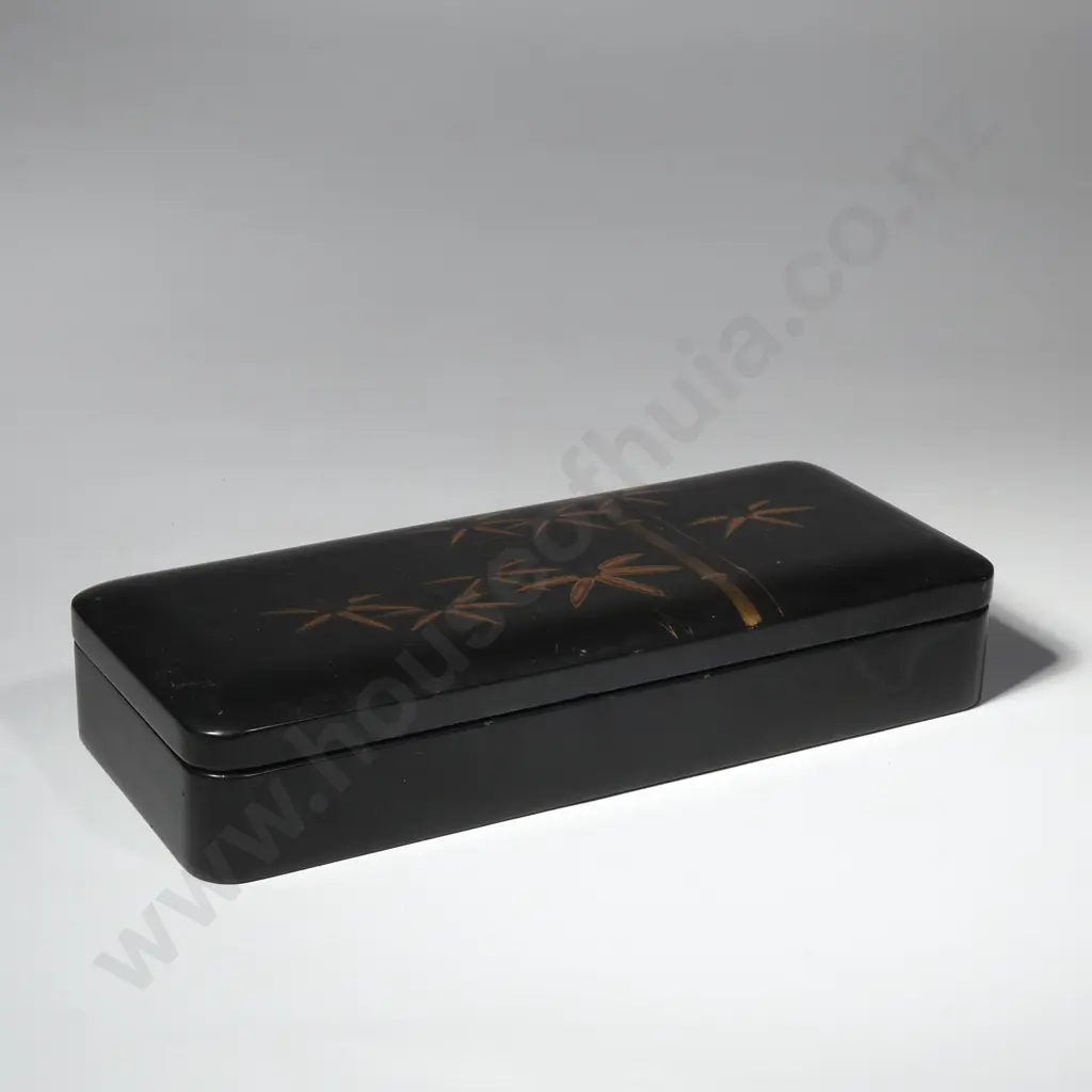 Decorative Oriental Lacquer Box Image 1++