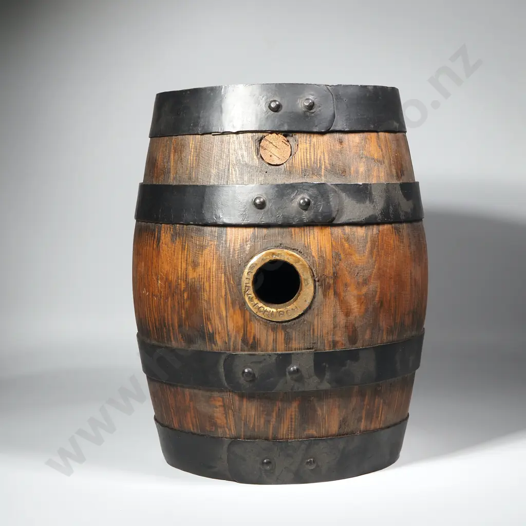 Antique Wooden Beer Keg - Christchurch - Possibly NZ Breweries. Image 1++