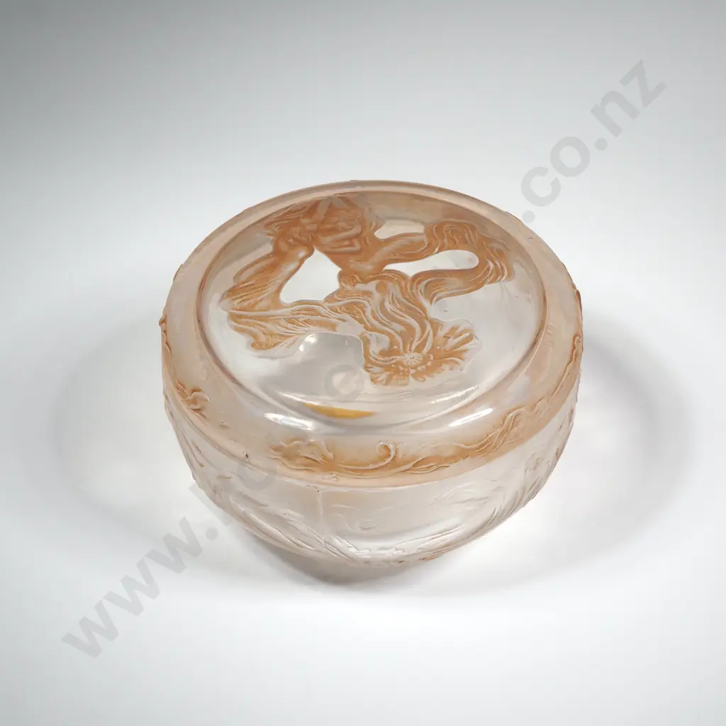 'R Lalique 'L' Origan' Glass Powder Box Designed by the French Perfume House Coty w Intaglio Moulded Design to Cover Image 1++