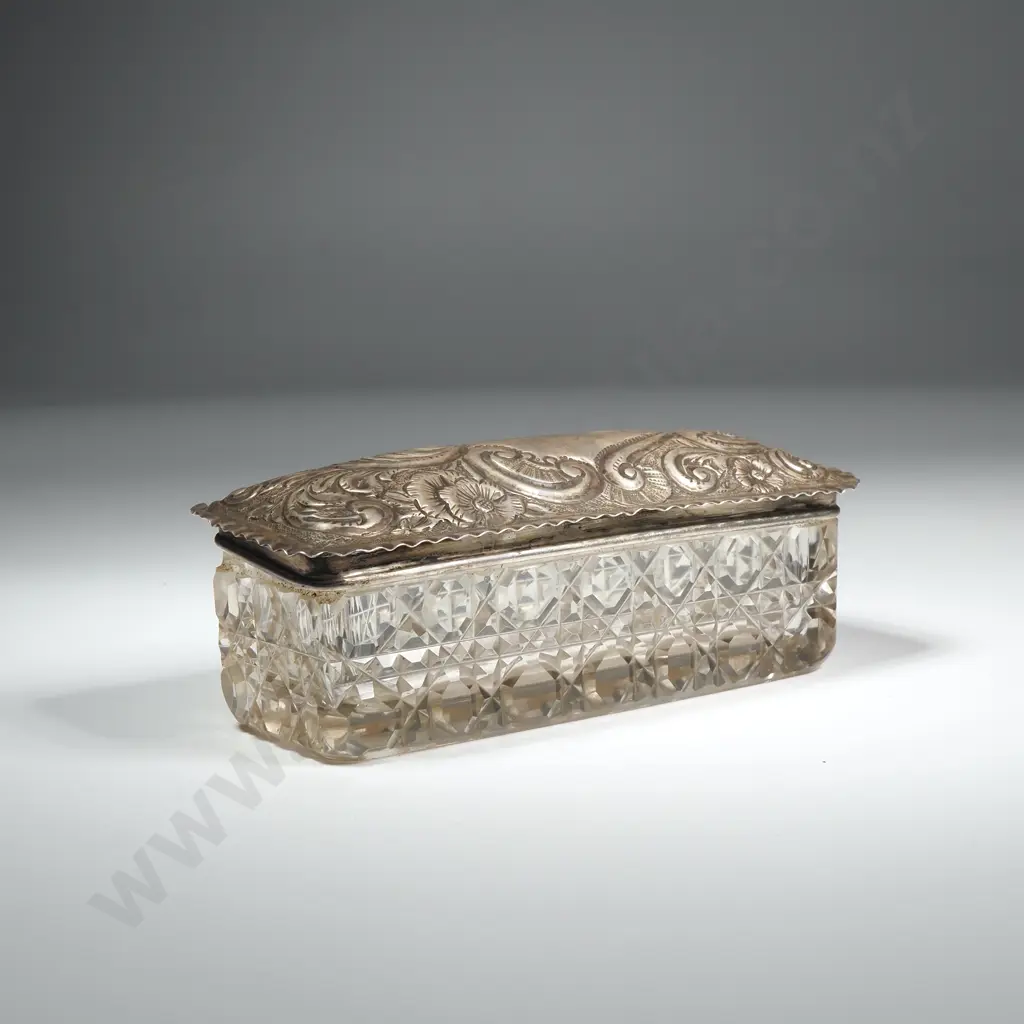 Antique Sterling Silver Topped Glass Trinket Box Image 1++