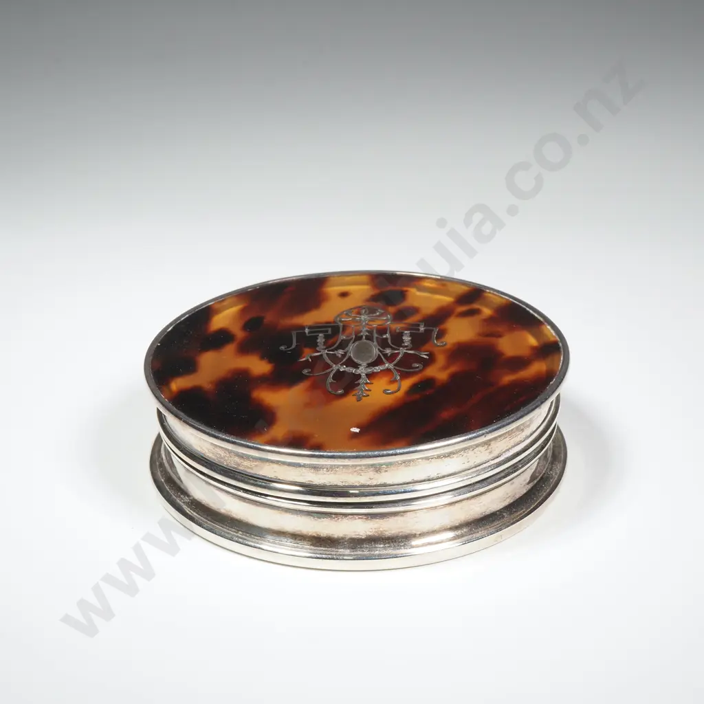 Round Sterling Silver & Tortoiseshell Trinket Box w Intricate  Pique Silver Work Image 1++