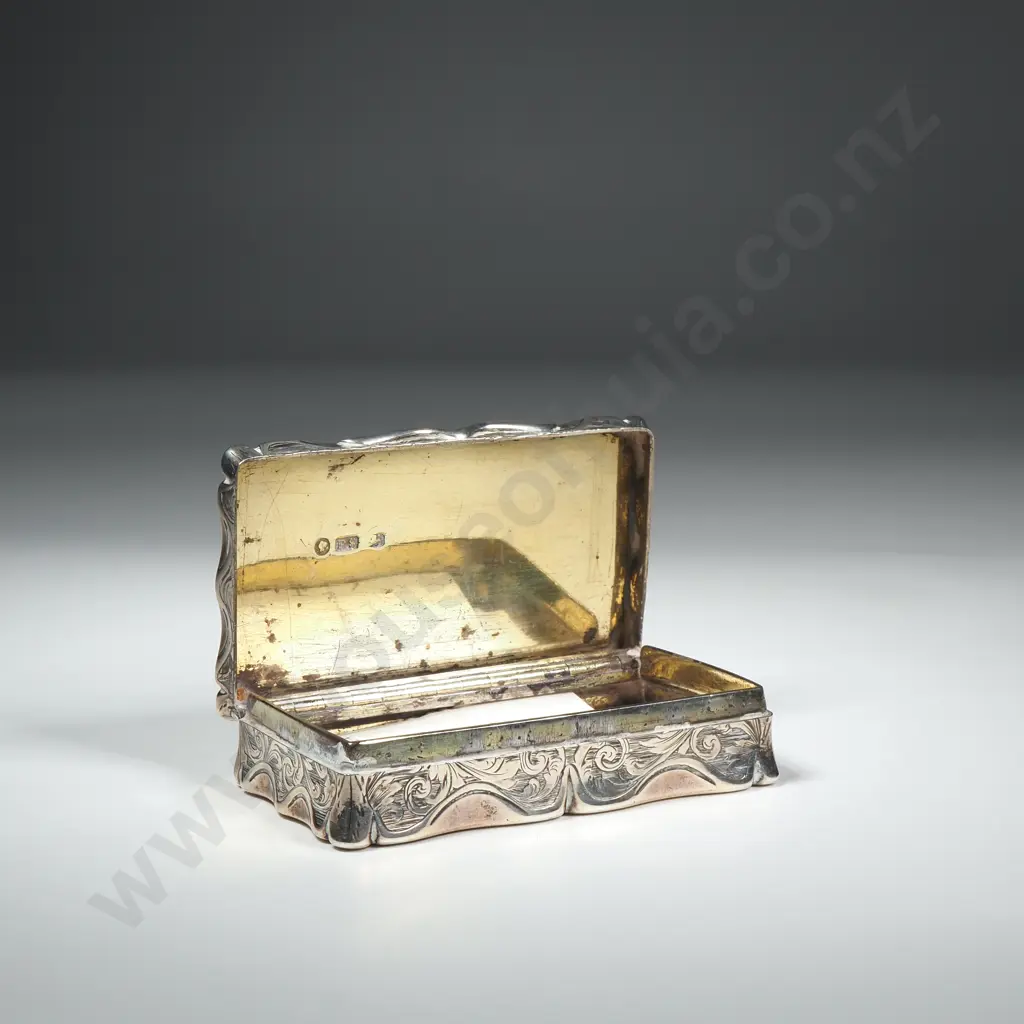 1844 Sterling Silver Snuff Box Image 1++