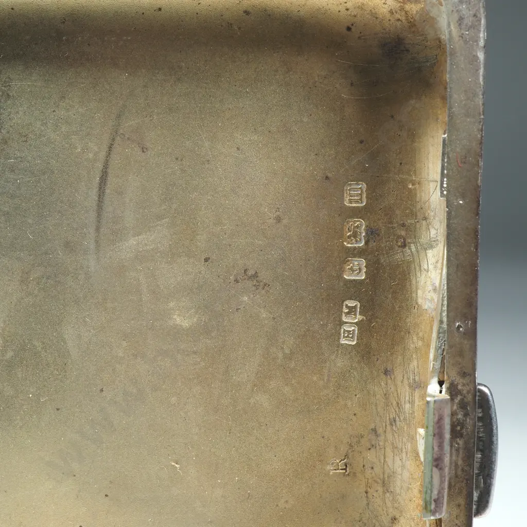 Sterling Silver Cigerette Case Image 1++