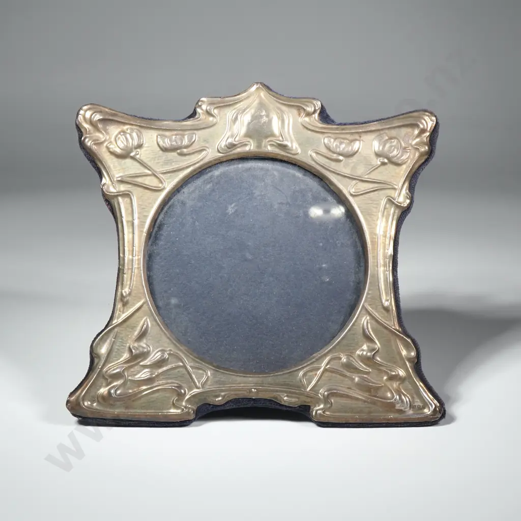 Antique Sterling Silver Art Nouveaux Style Picture Frame Image 1++