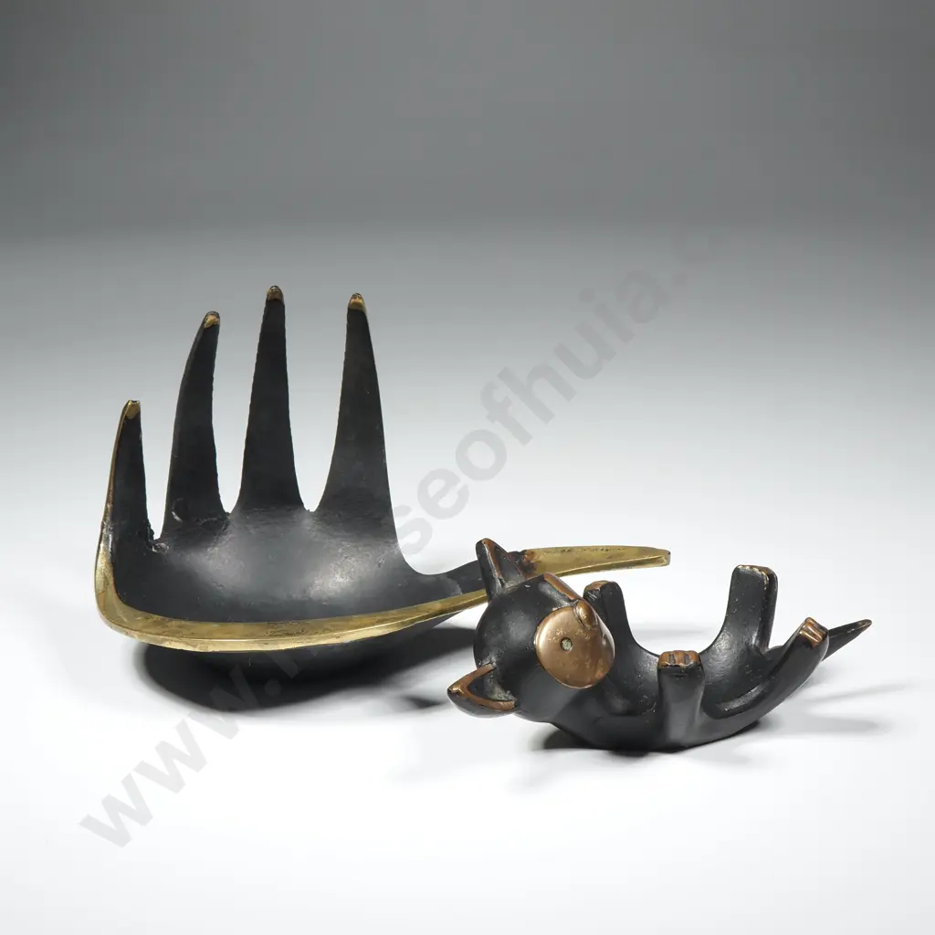 Walter Bosse Handshaped Ashtray & Cat Shaped Pipe Holder Image 1++