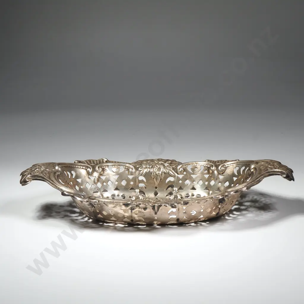 Antique Sterling Silver Pierced Bon Bon Dish w English Hallmarks Image 1++