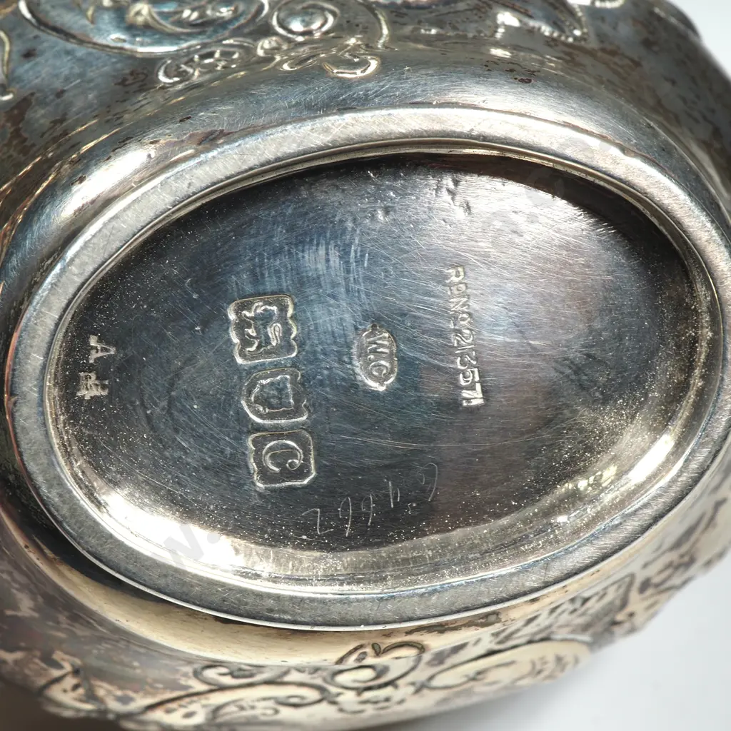 Sterling Silver Cream Jug & Sugar Bowl w Open Work Rims & Ornate Embossed Decoration, London 1904 Image 1++