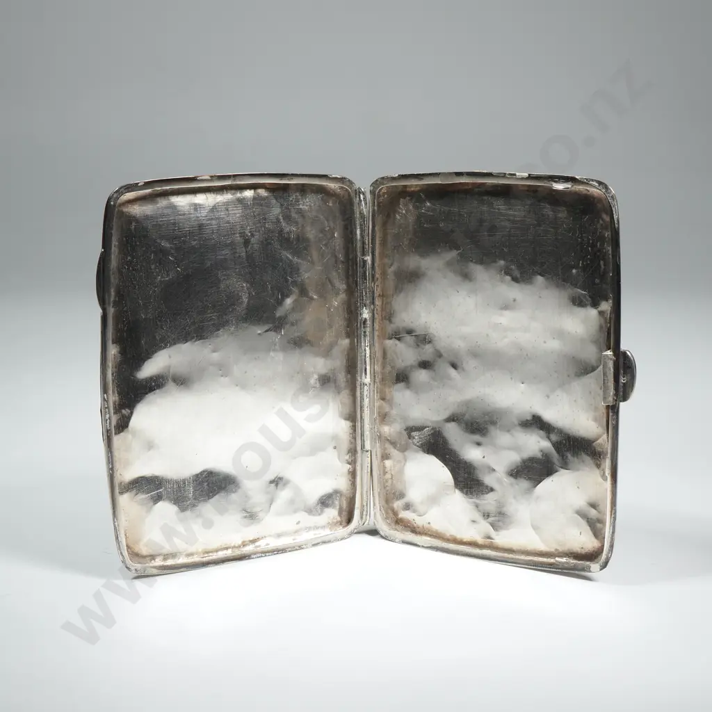 Sterling Silver Cigarette Case w Engraved Decoration Image 1++