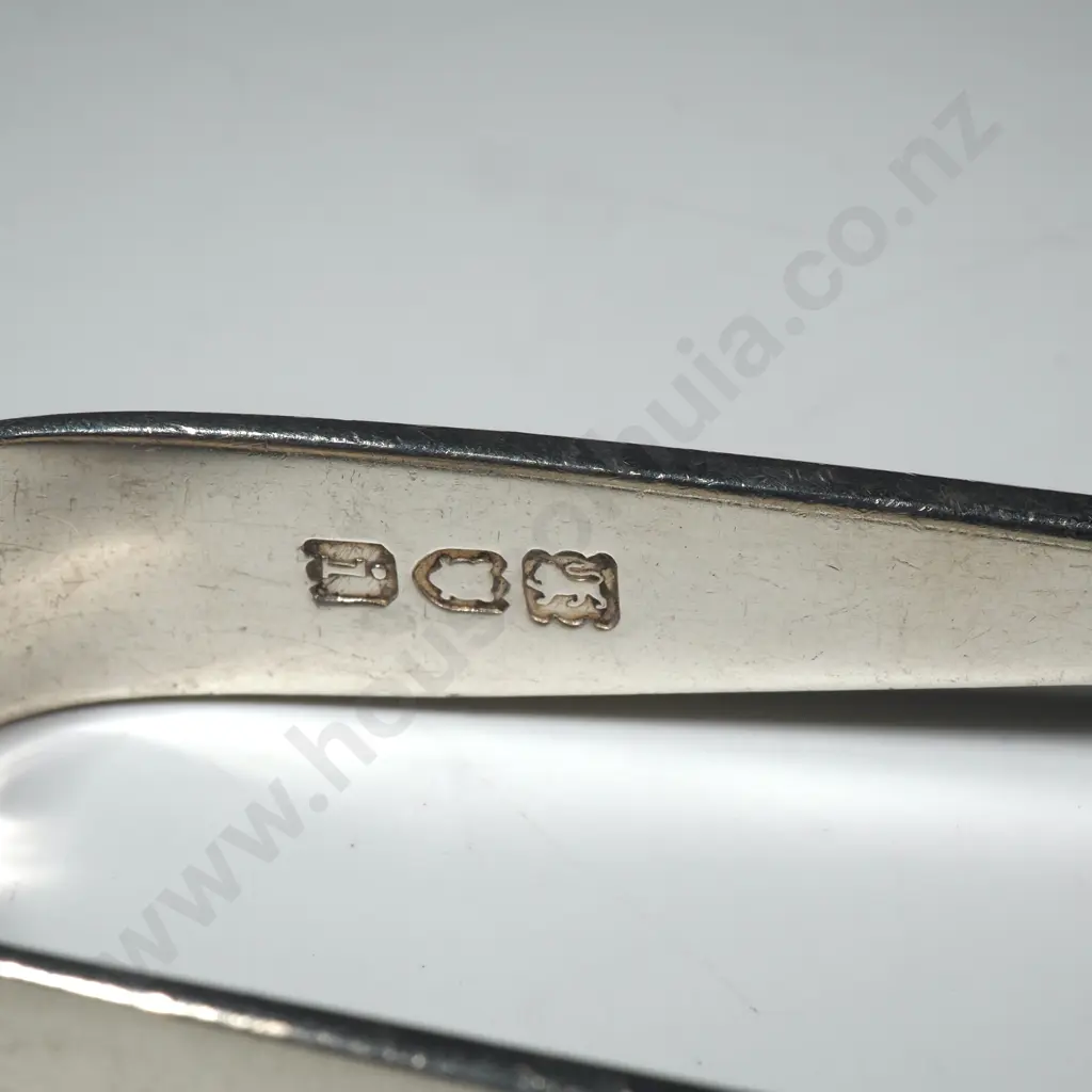 Pair of Sterling Silver Sugar Tongs by George Jackson & David Fullerton, London 1904 Image 1++