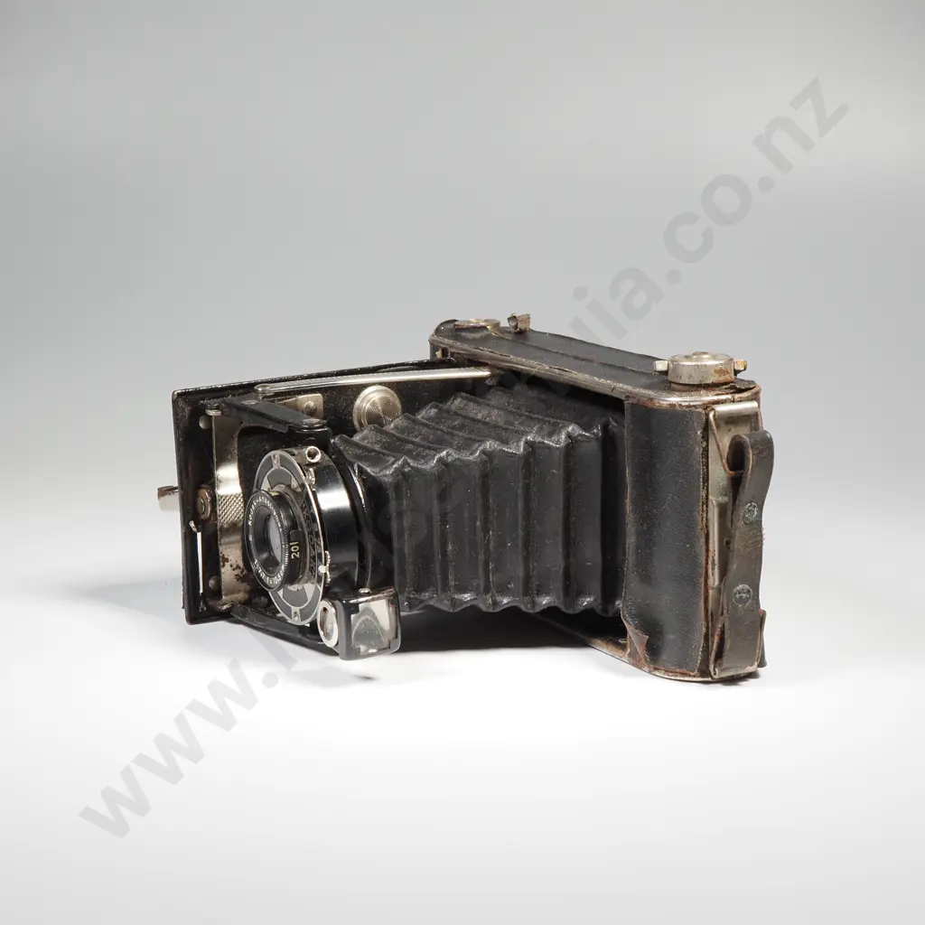 Kodak Box Brownie Folding Camera - Anastigmat TB 75 25 Image 1++