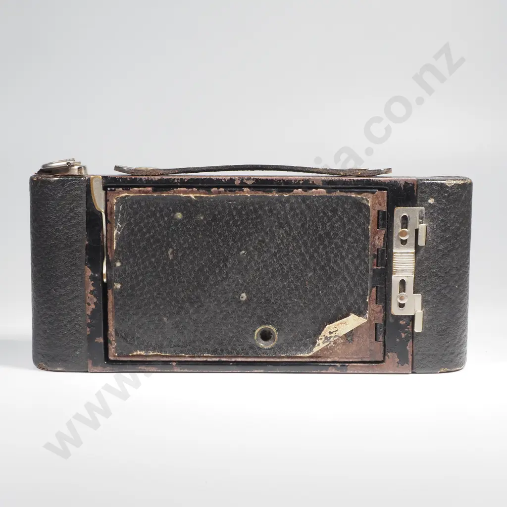 Kodak No 2A Folding Autographic Brownie Camera (Manufactured by Eastman Kodak) Image 1++