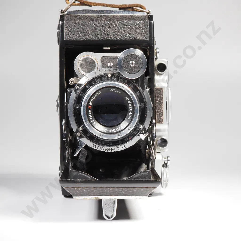 Moskva 6x9 Rangefinder Image 1++