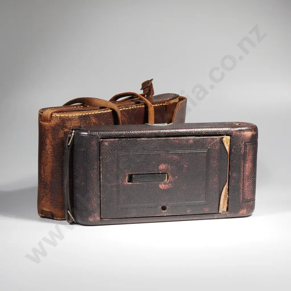 Old Folding Carbine Series Folding Camera in a Vintage Leather Carrying Case Image 1++