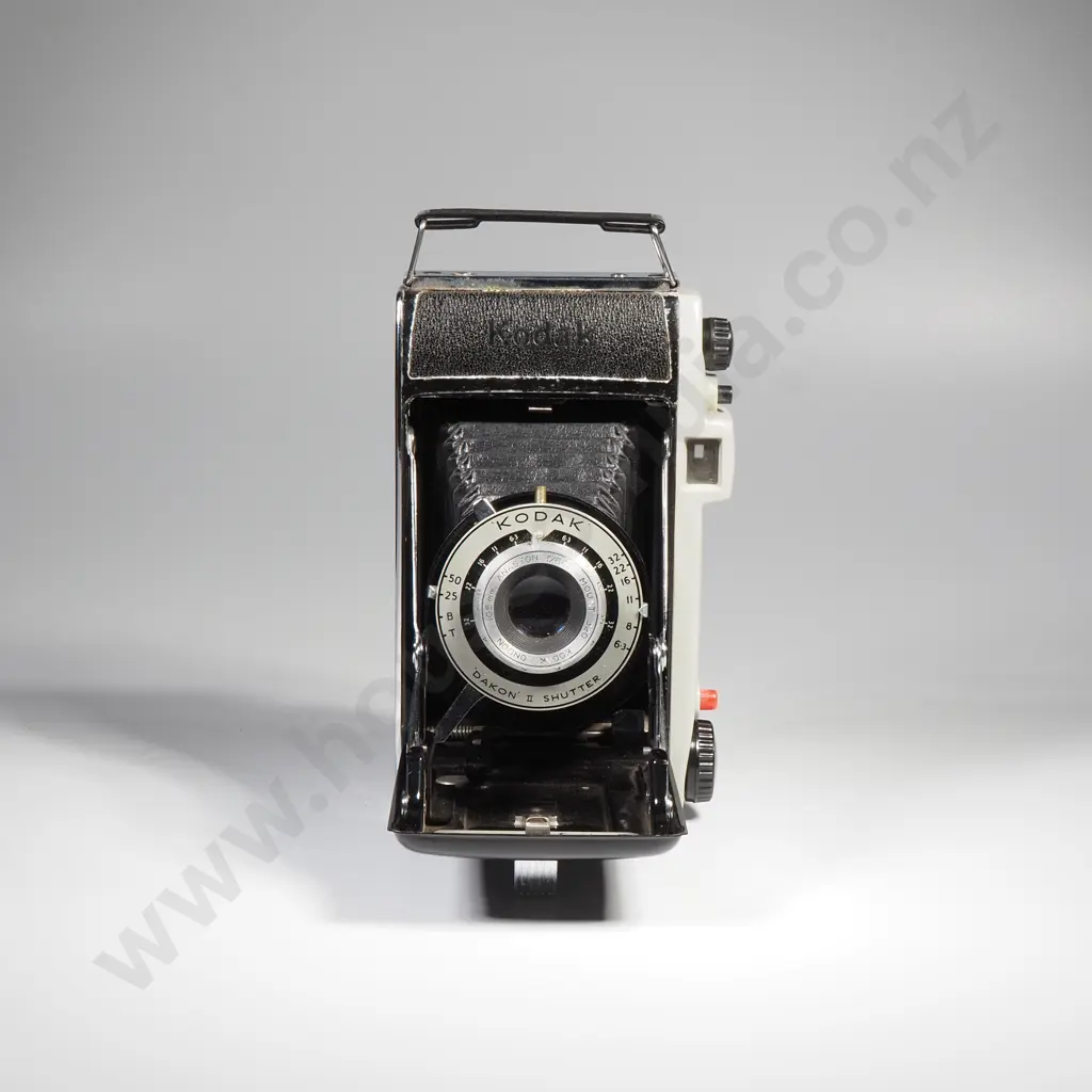 Vintage Kodak Junior Folding Camera w Case Image 1++
