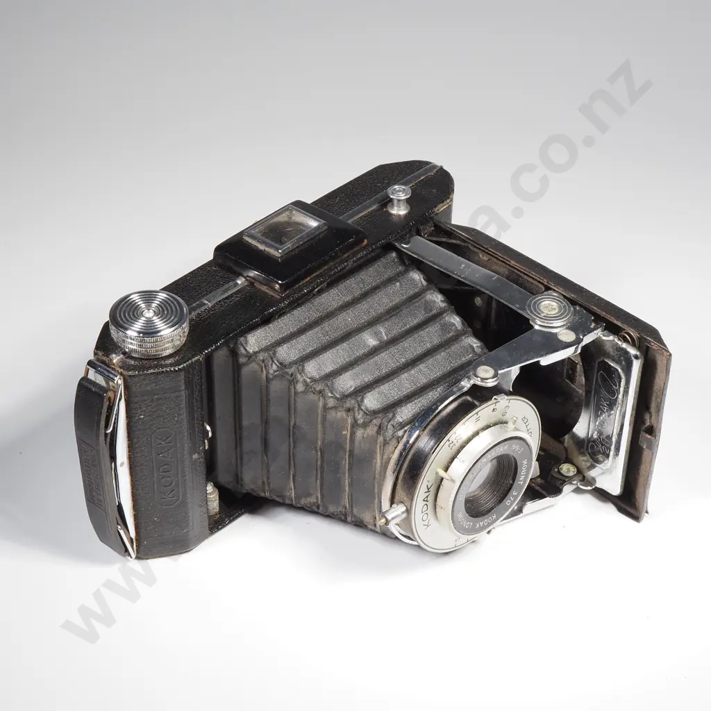 Vintage Kodak Folding Camera Image 1++