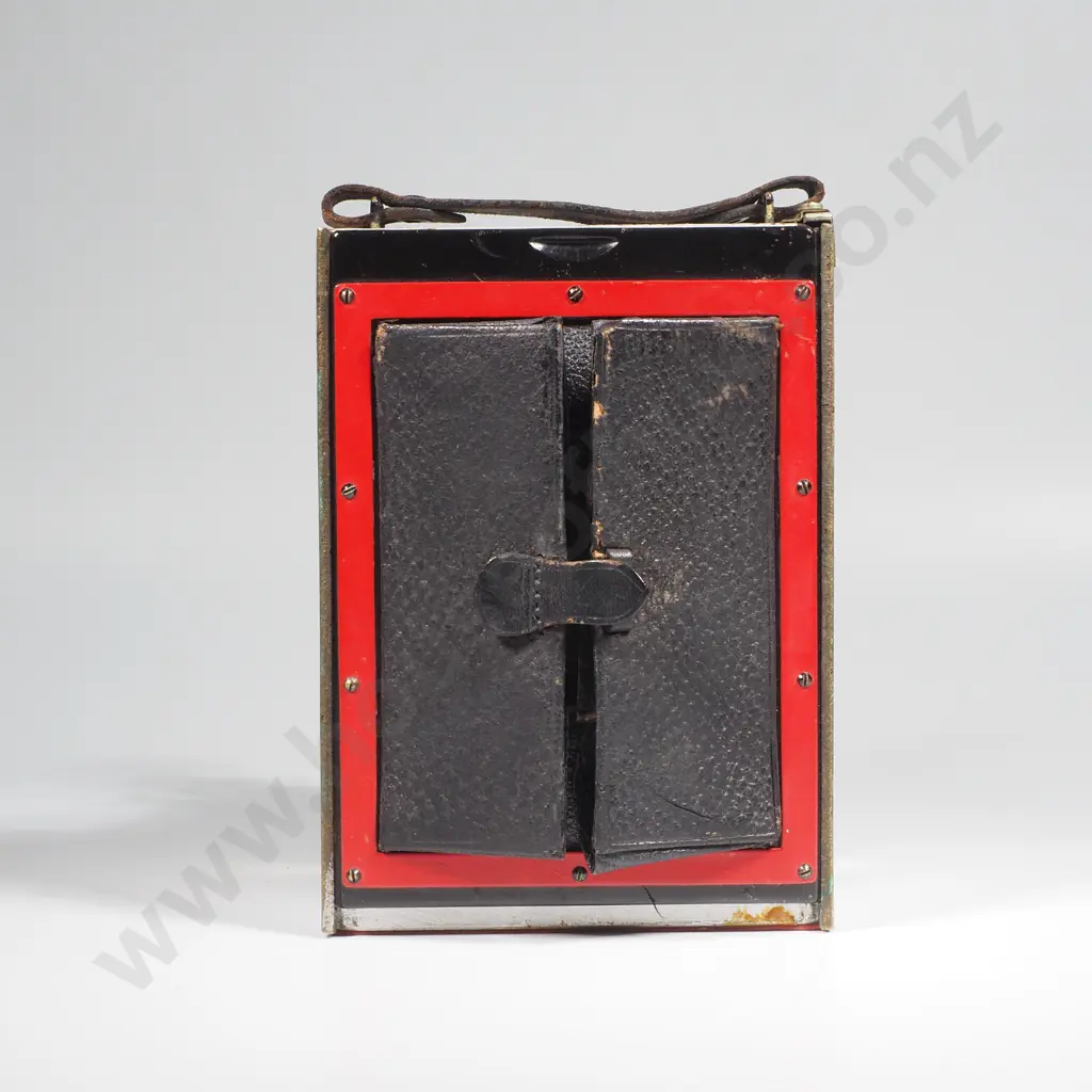 Vintage Tenax Camera in Leather Travel Bag Image 1++