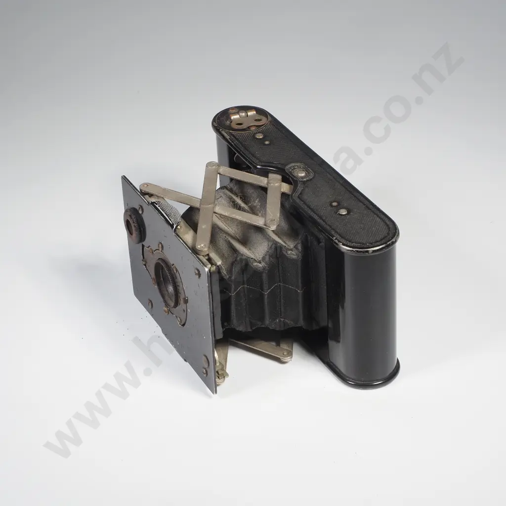 Vintage Kodak Vest Pocket Autographic Camera Produced by Eastman Kodak Co. NY in Original Case Image 1++