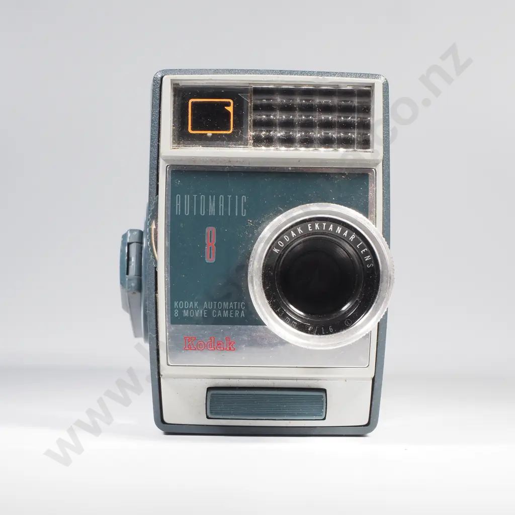 Vintage Kodak Automatic 8 - 8mm Camera Image 1++