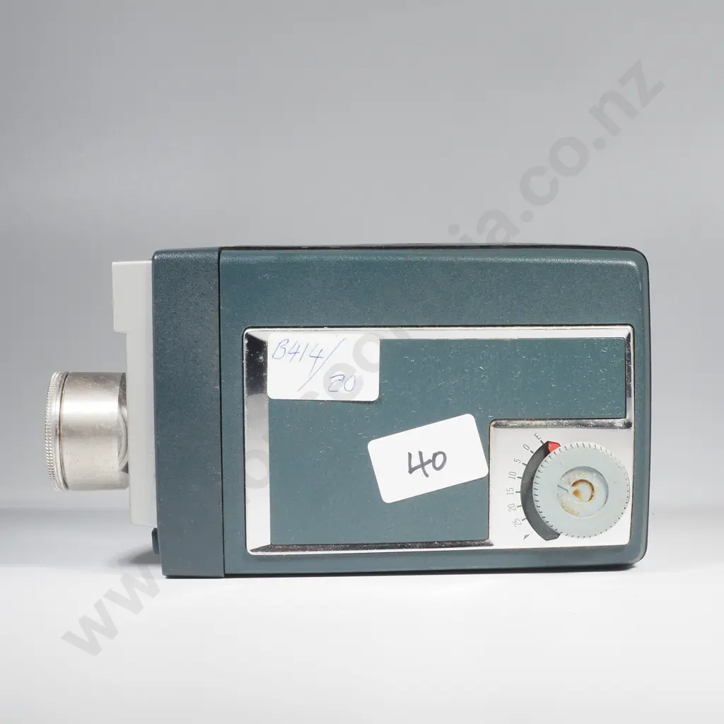 Vintage Kodak Automatic 8 - 8mm Camera Image 1++