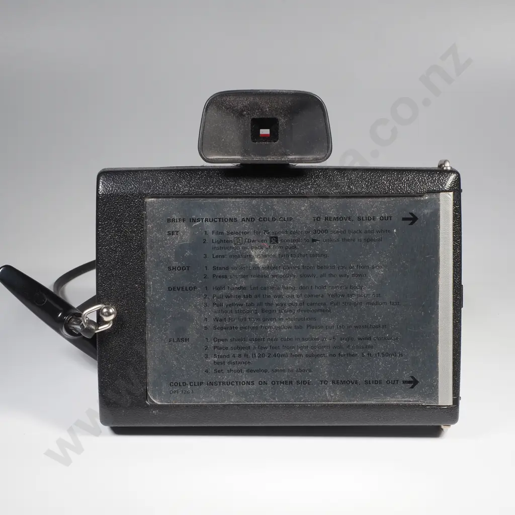 Vintage Polaroid Camera - Colorpack 80 Image 1++