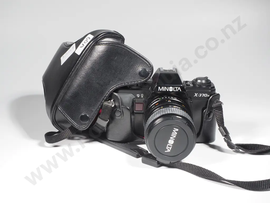 Minolta X-370N 35mm Manual Focus SLR Camera & Case Image 1++