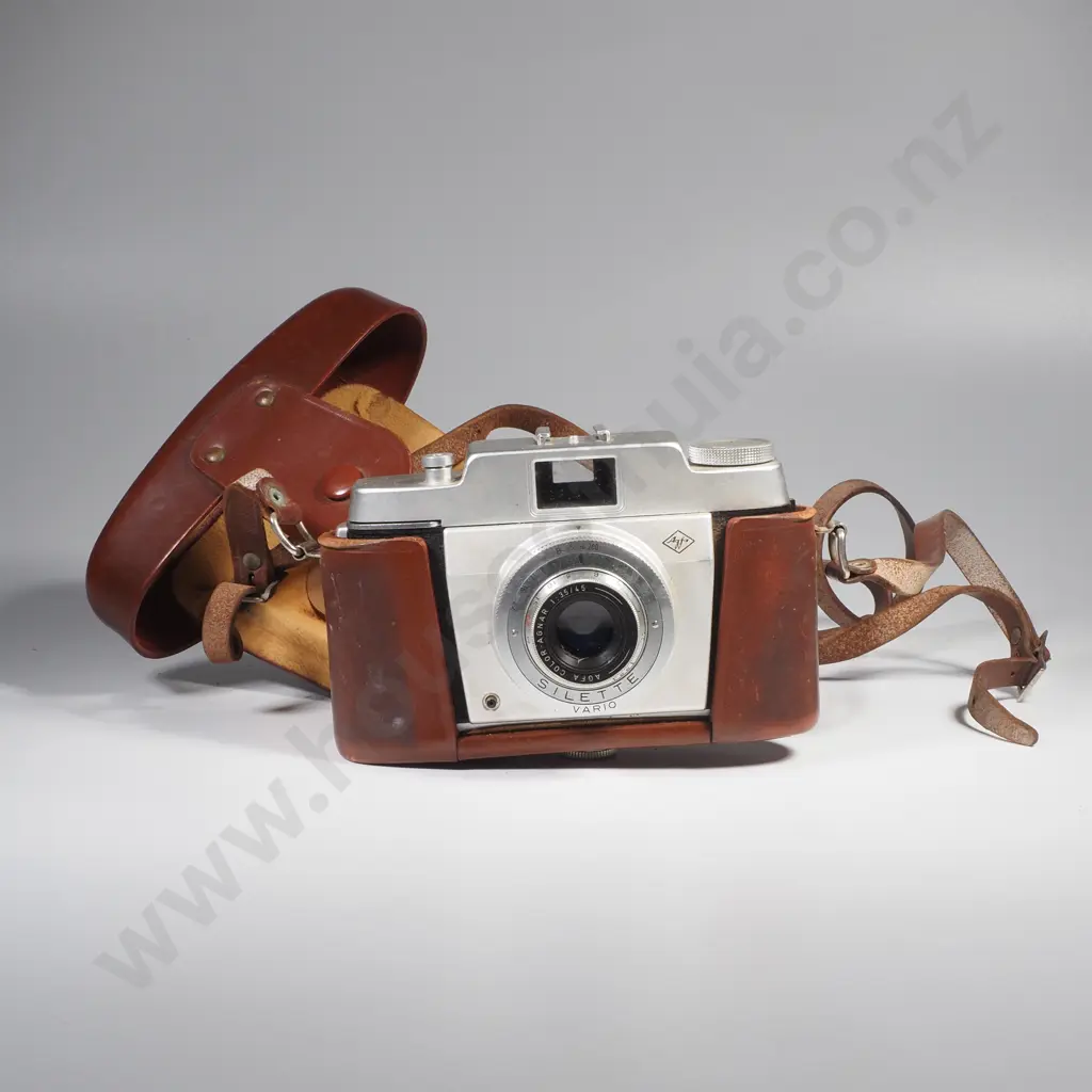 Agfa Color Vario Camera w Colour Agnar 1:3.5/45mm German. 1950s Image 1++