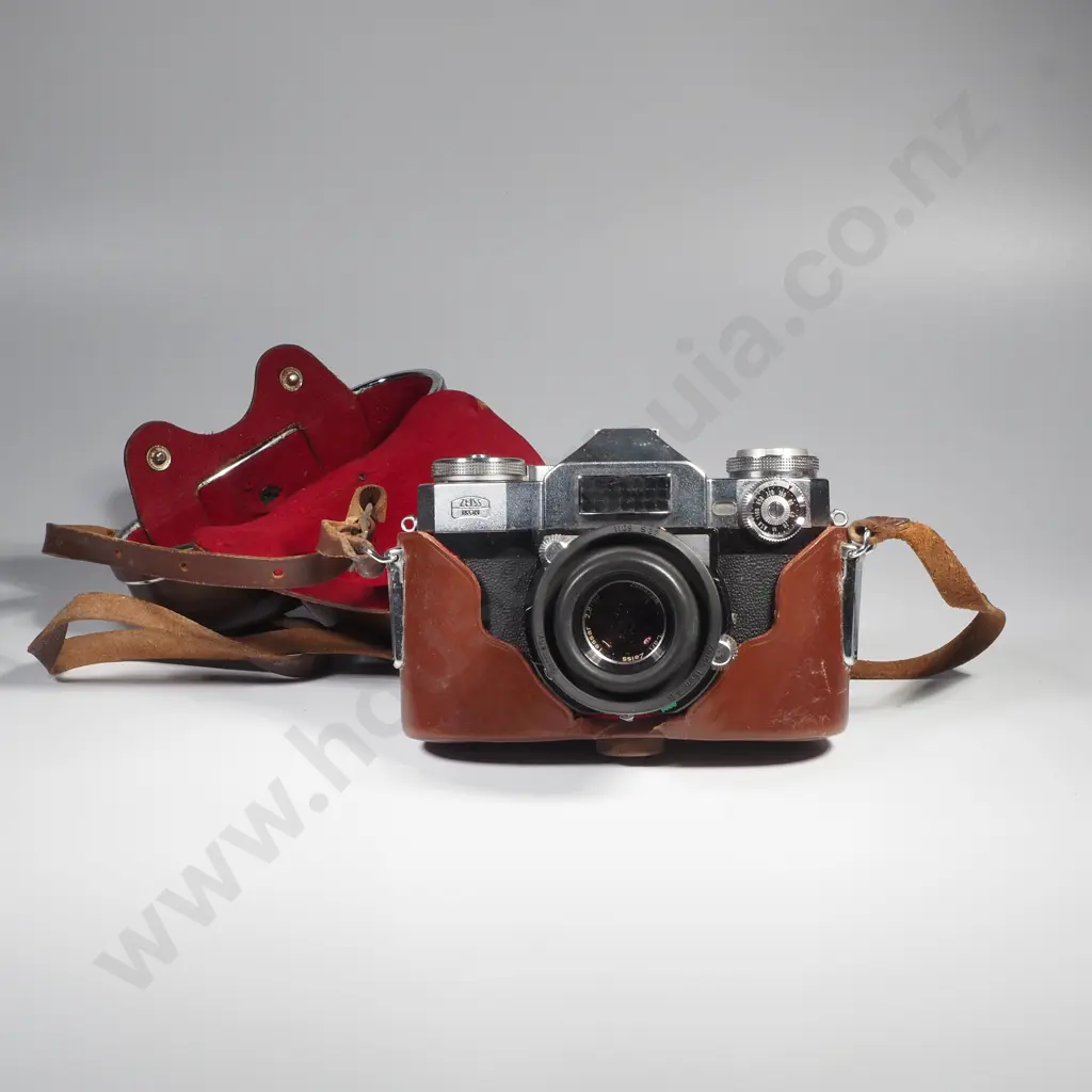 Vintage Zeiss Ikon Contaflex Super 35mm SLR Camera Image 1++