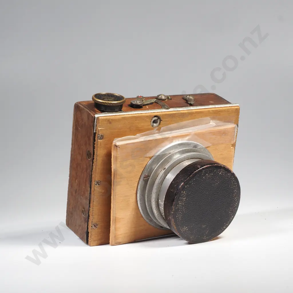 R&J Beck 7.2 Inch Isostigmar f5.8 Lens with Shutter Image 1++