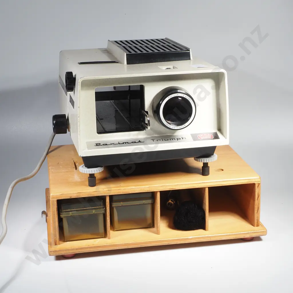 Braun Baximat Triumph Projector w Wooden Box for Projector Stand & Holding Slide Boxes Image 1++
