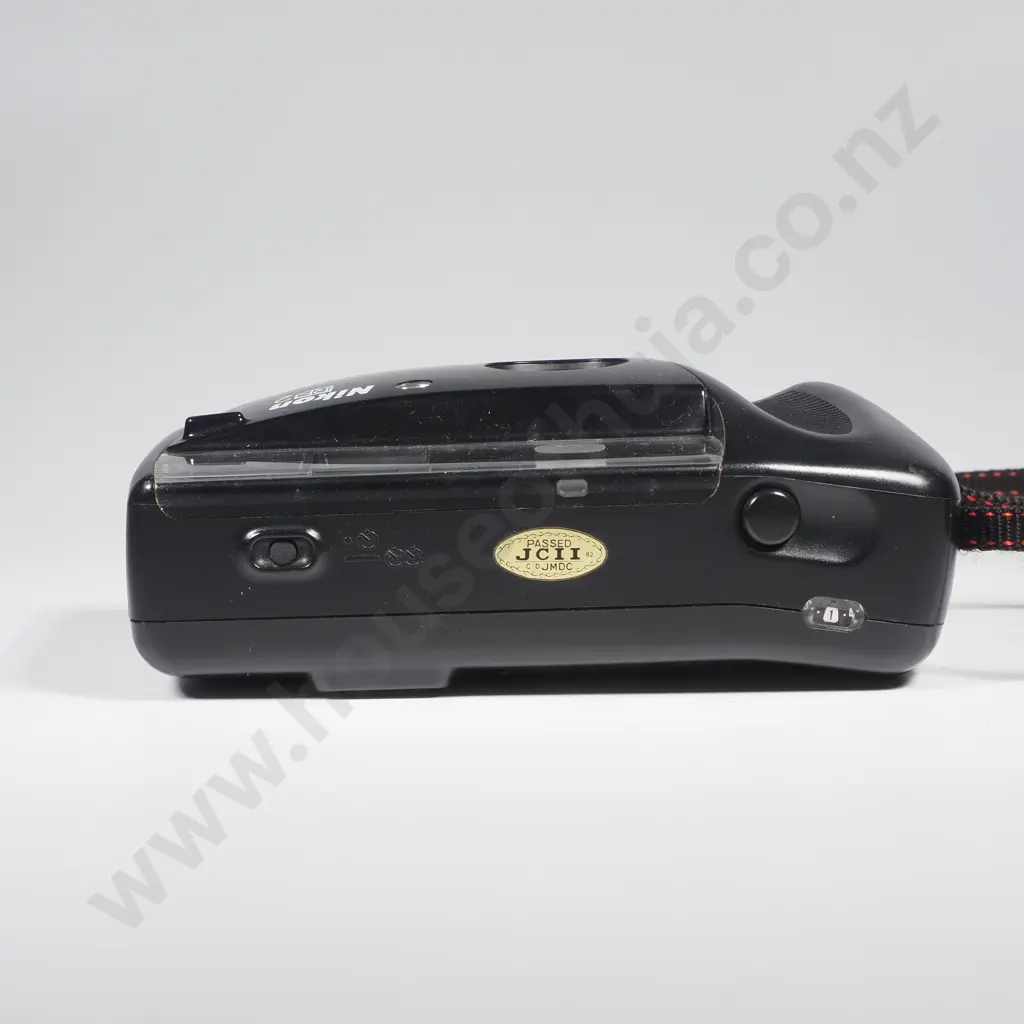 Nikon RF2 Image 1++
