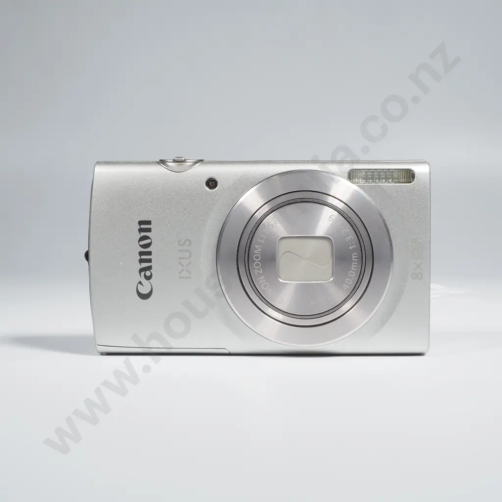 Canon Digital Compact Camera IXUS 185 Silver (Made in Japan) in Lowepro Bag Image 1++